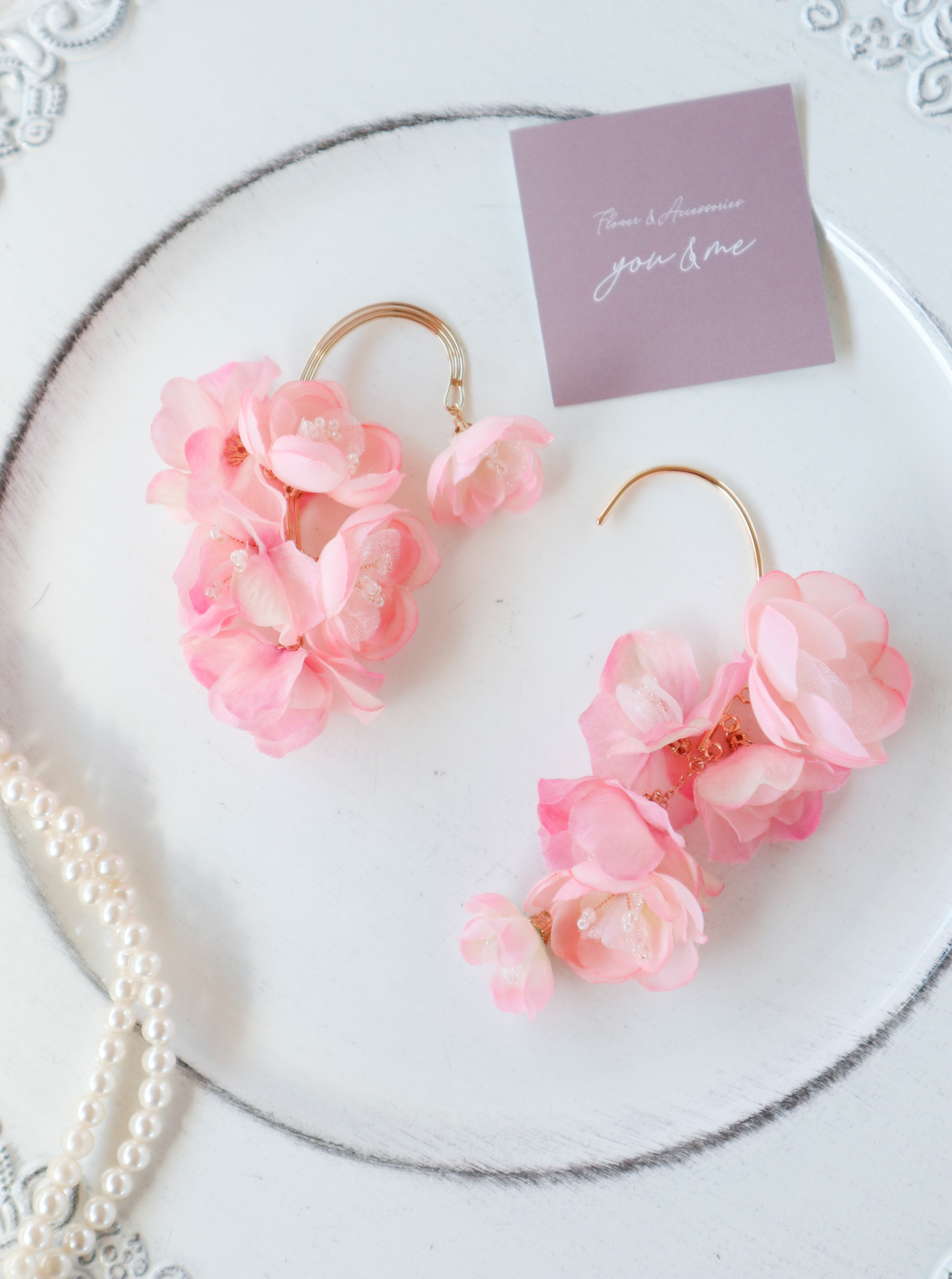 ブライダルアクセサリー　あじさいとラナンのイヤーカフ　〜シュシュ〜