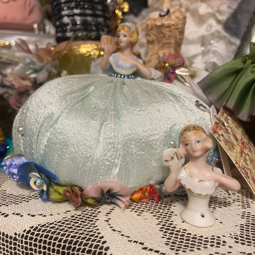 ミニ・ハーフドール＊本を持った少女(2種) その他素材 A-C-HEART 通販