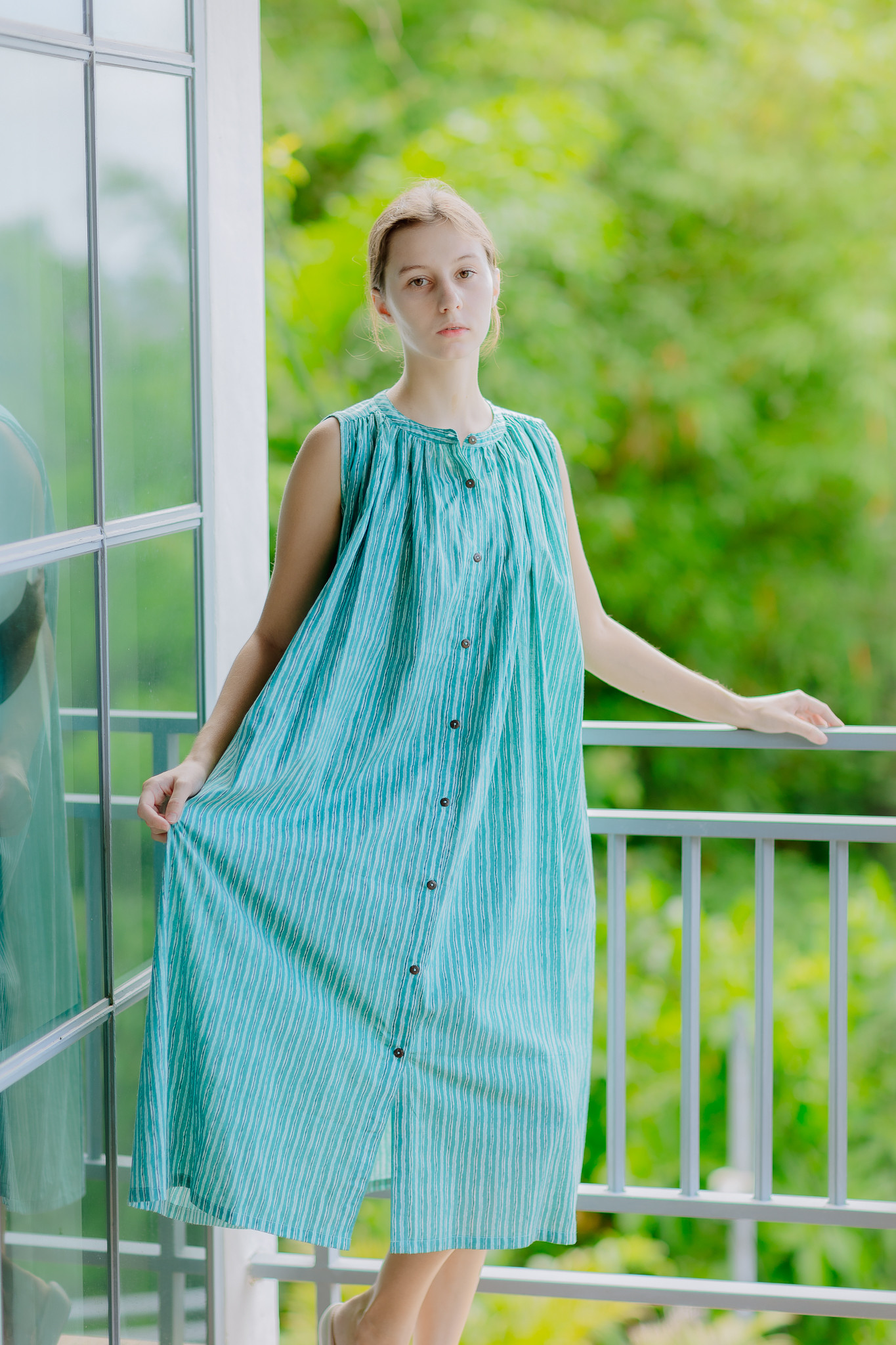 <インド綿/スクリーンプリント>ギャザーボタンワンピース