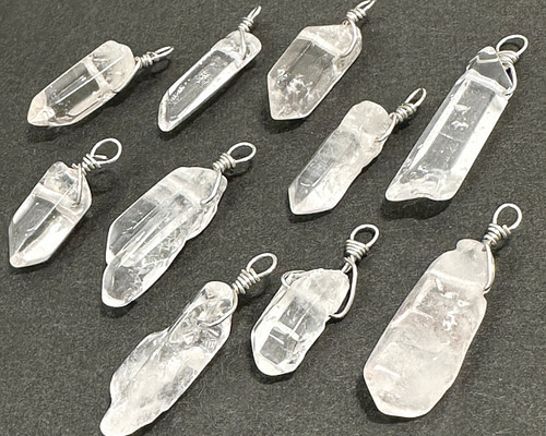 チャーム　ハンドメイド　天然石　水晶　天使 bb771aae943e6eab959d93f4ad0208