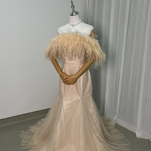 送料無料！カラードレス オフショルダー フェザードレス マーメイド  