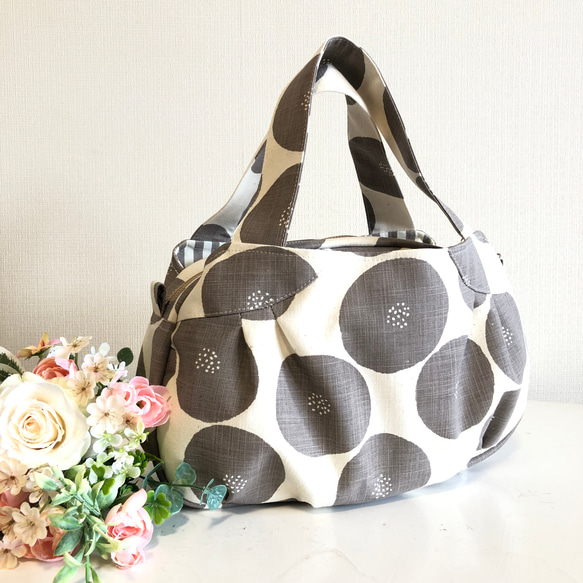 ラウンドバック アンパン柄 あおりタイプ トートバッグ tumugi 通販  