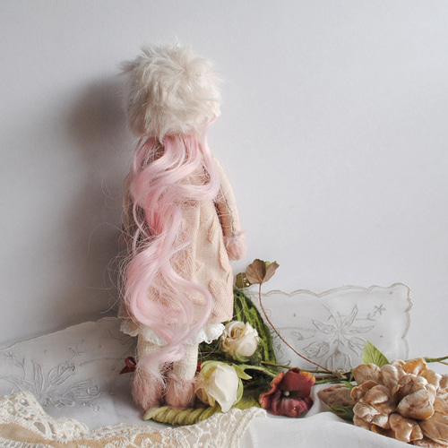 小さいお人形〈doll-ピンクのヘア-2〉創作人形 その他人形