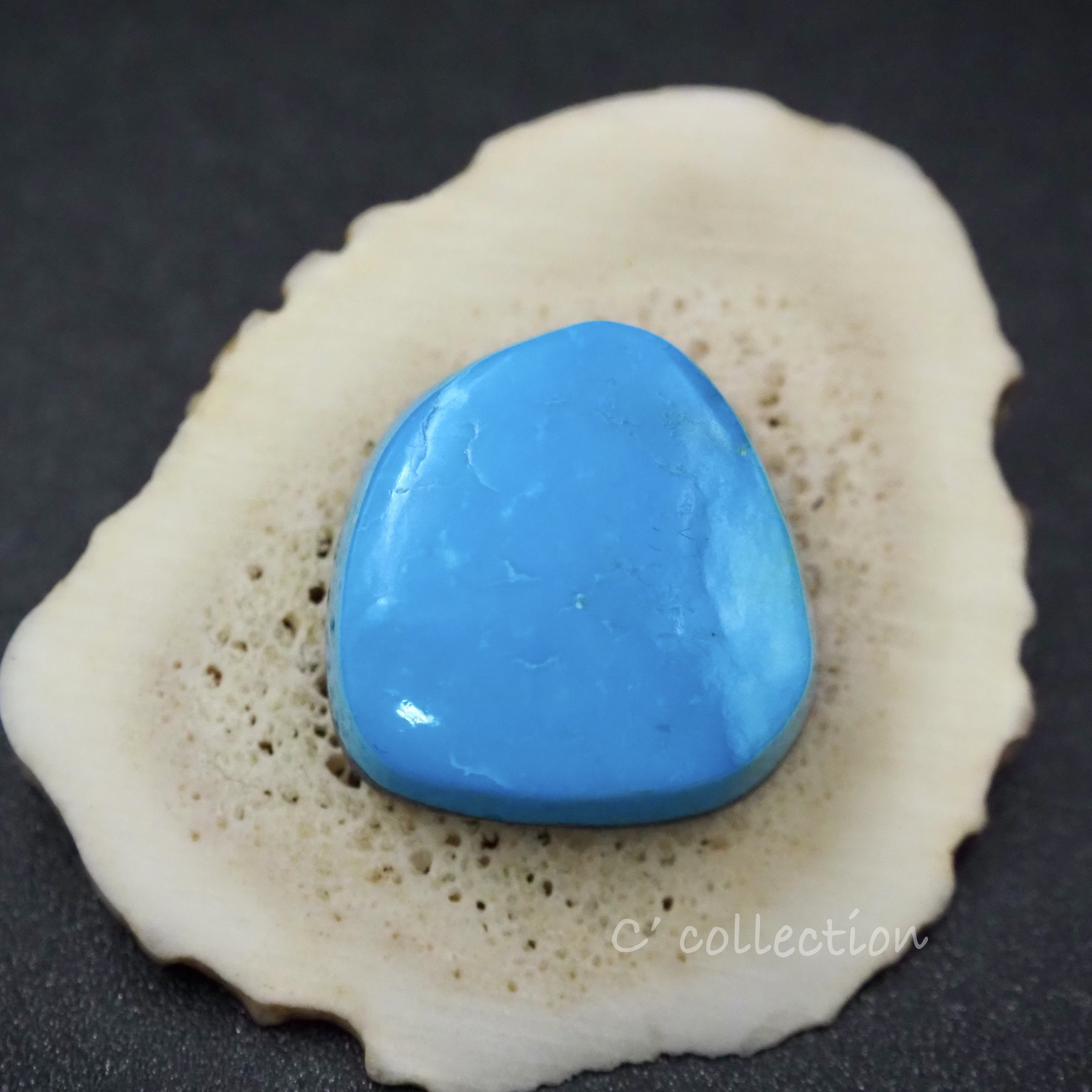 14,7ct Sleeping Beauty Turquoise スリーピングビューティー ターコイズ SB-82