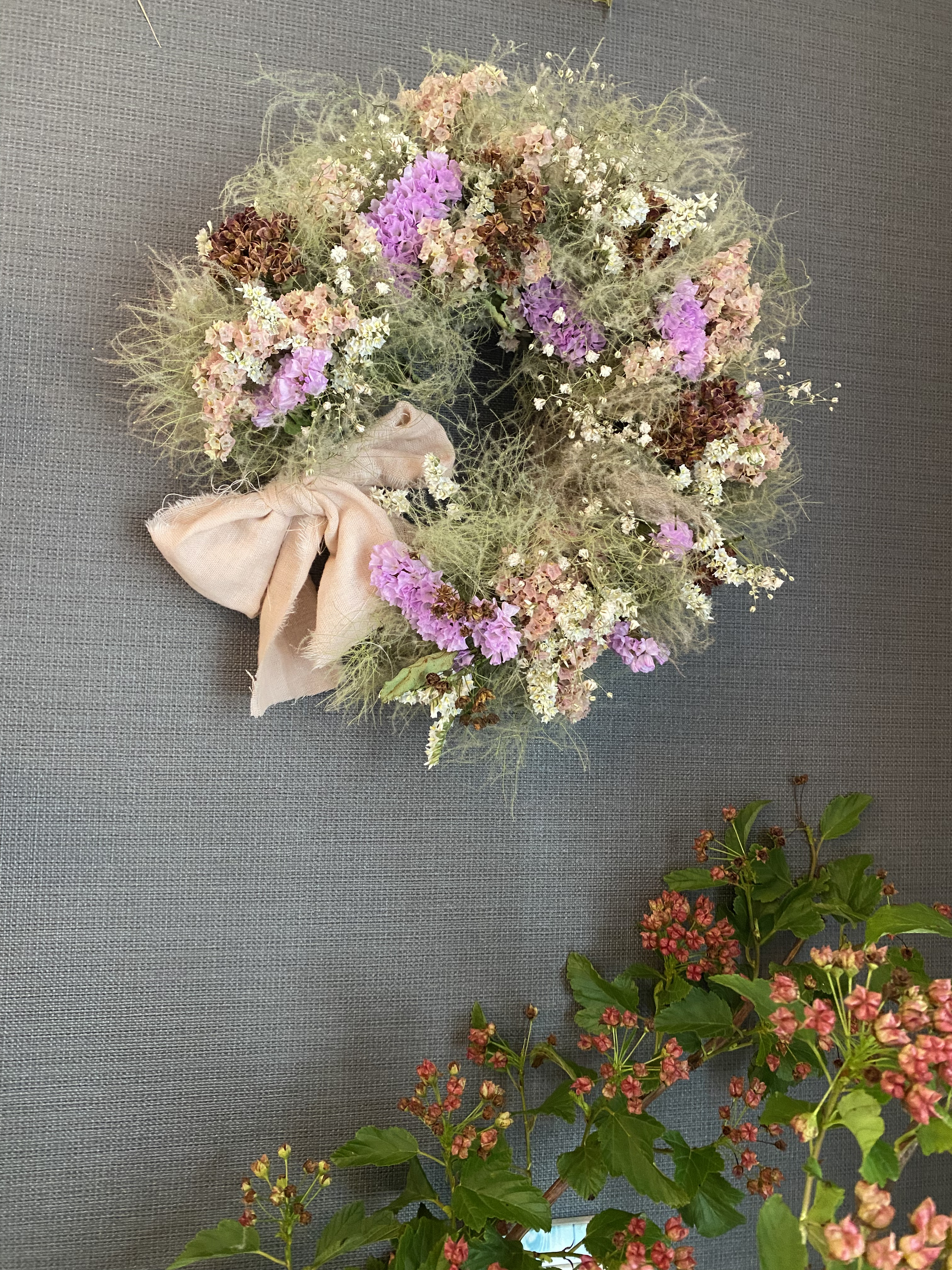 あねごです。ドライフラワーリース　スモークツリー ドライリース スモークツリーならFlower&Plants tette │ 「手