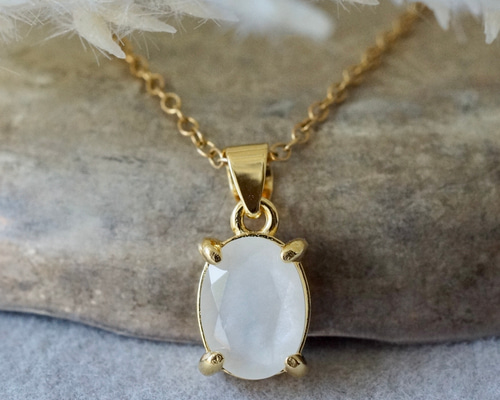 6月誕生石 再販 ホワイトムーンストーン ペンダントトップ 18kゴールド