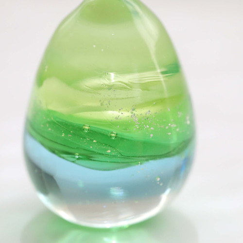 ガラスの雫の小さなオブジェ 「green water」 立体・オブジェ
