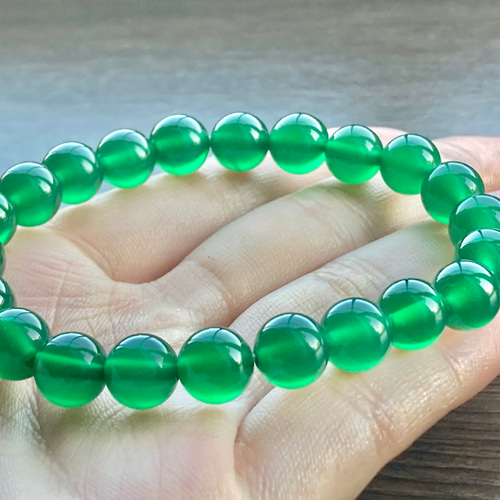 グリーンカルセドニー(約8mm玉)の天然石ブレスレット！ ブレスレット