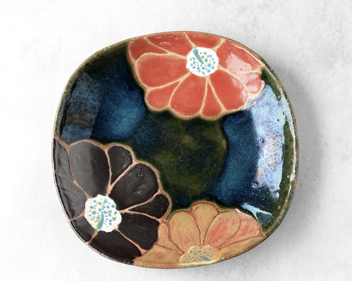 花風流 陶器皿 四角形　織部桜　織部焼5皿　美品　新品 花紋四角深皿（織部） 中皿 春信工房 通販 17897156｜Creema(クリーマ