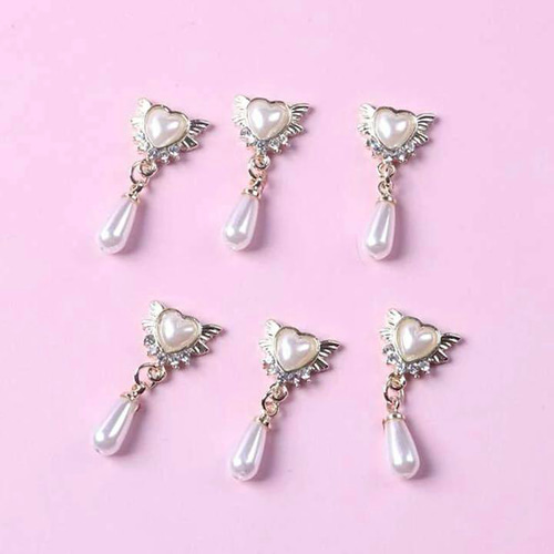 P127《2個》ネイルパーツ ゴールド ハート 揺れるパーツ パール 量産型