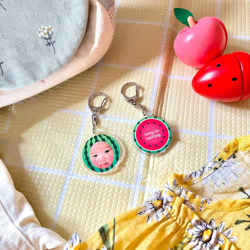 うちの子写真入りスイカキーホルダー | プチギフトにおすすめ！ 雑貨