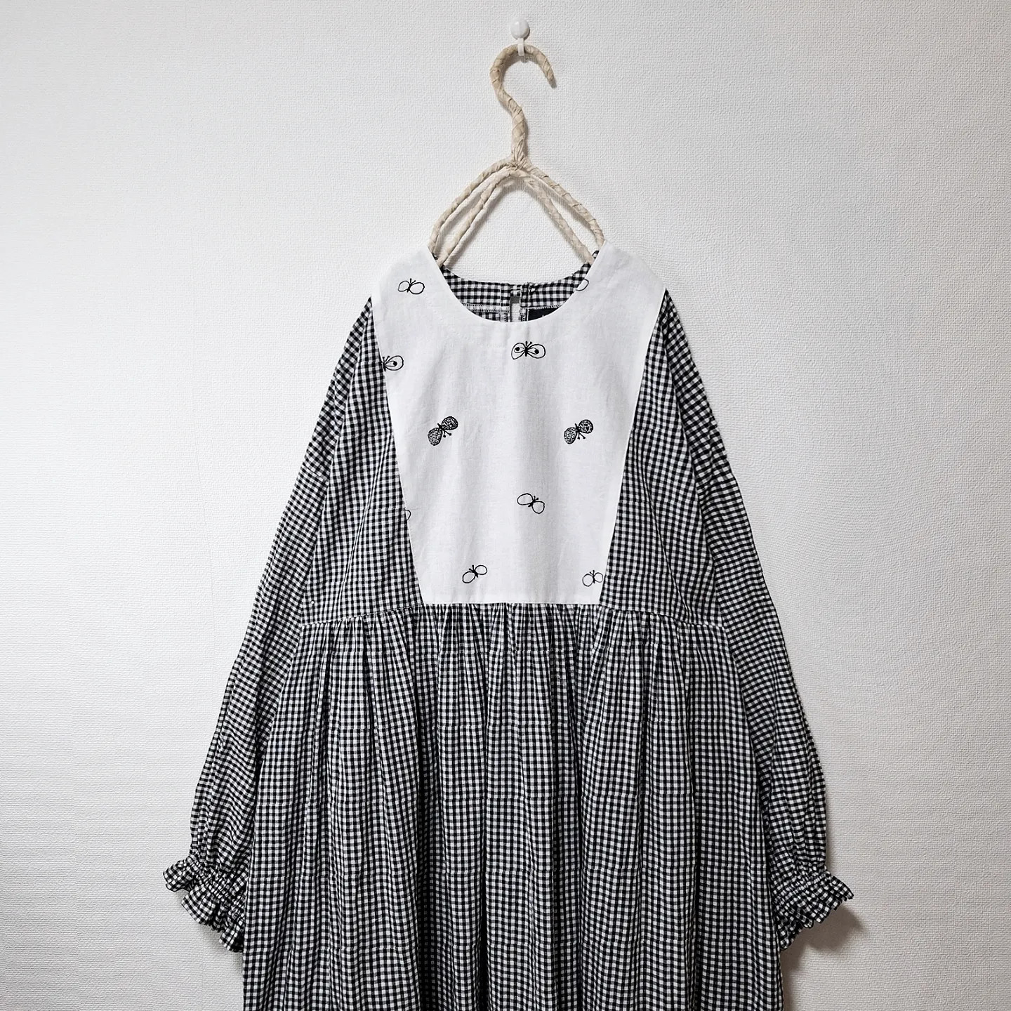 蝶々刺繍 ワンピース ギンガムチェック
