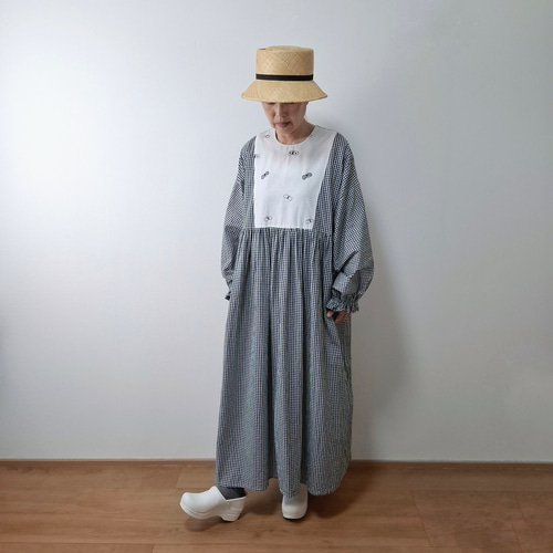 蝶々刺繍 ワンピース ギンガムチェック ワンピース toimême 通販