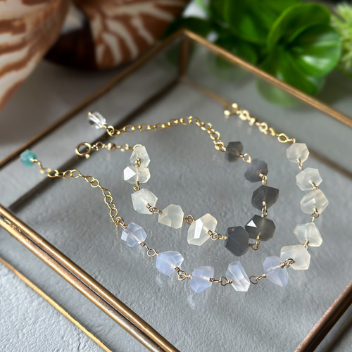 14kgf*ムーンストーン＆ナチュラルブルーカルセドニーのバイカラー