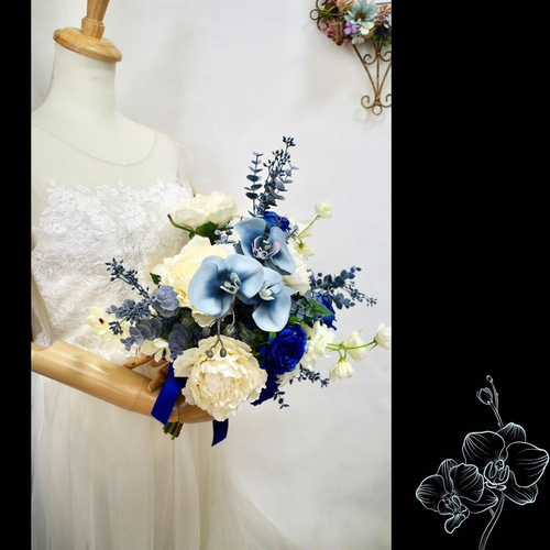 くすみブルーの素敵クラッチブーケ 造花ブーケ 胡蝶蘭 芍薬 バラ