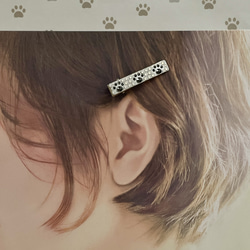 cat▲ヘアクリップ▲小◯肉球◯ catミラーに合わせて　クリスタルデコレーション 6枚目の画像