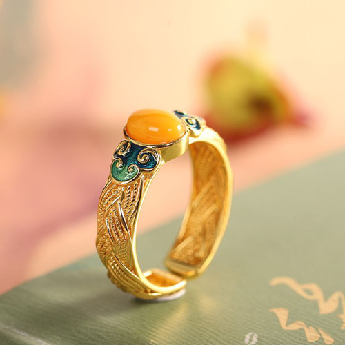 美品◆ agete アガット K10 アンバーリング 琥珀 13号 agete アガット 10k アンバーリング 琥珀 13号 クリーニング済