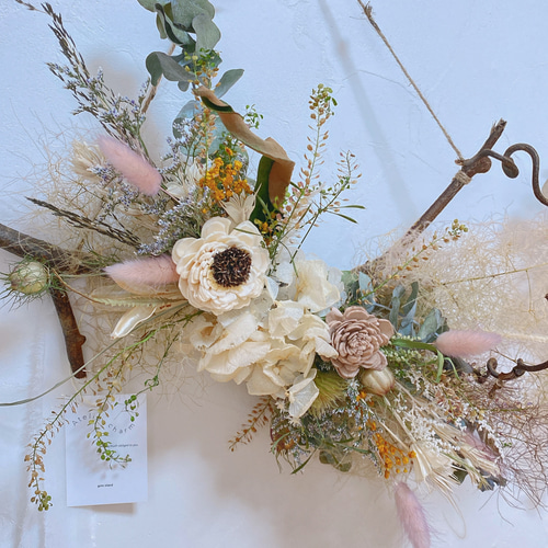 淡色横長スワッグ✿ドライフラワー✿プリザーブドフラワー使用