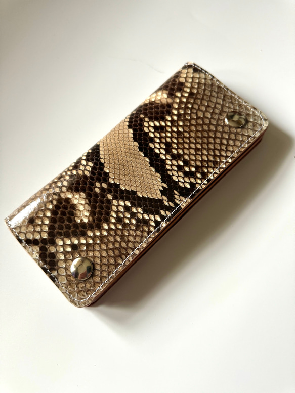 訳あり激安　ゴッドフィッシュ　スタースタッズ パイソン　トラッカーウォレット 訳あり激安 ゴッドフィッシュ スタースタッズ パイソン