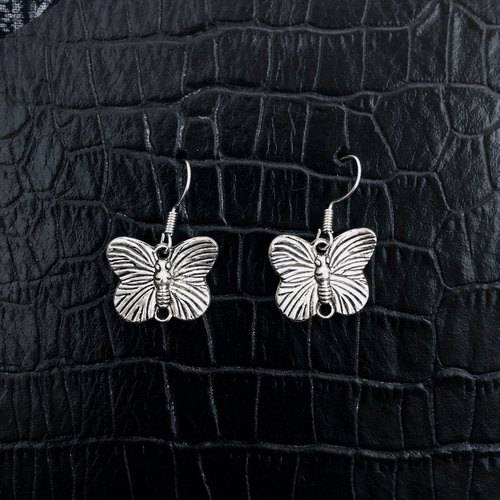 Made in thailand カレンシルバー ピアス タイ 蝶々 バタフライ アジア