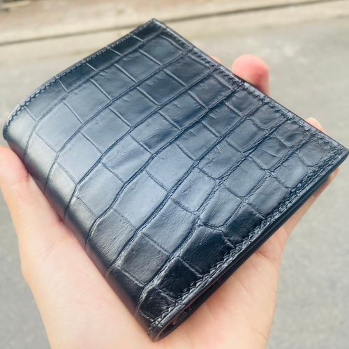 高級ブラックフレンチクロコダイル革二つ折り財布【送料無料】 二 