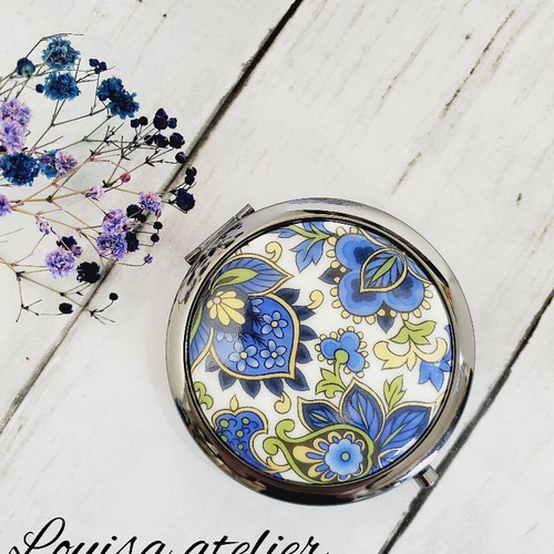 ポーセラーツ コンパクトミラー ブラック ペイズリー柄 ブルー