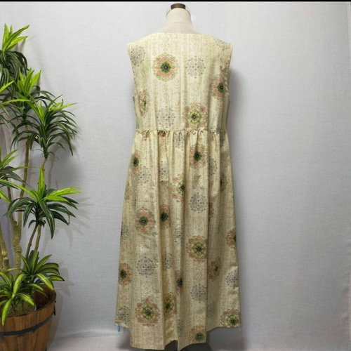 着物リメイク ワンピース ジャンパースーカート 花柄 ギャザー