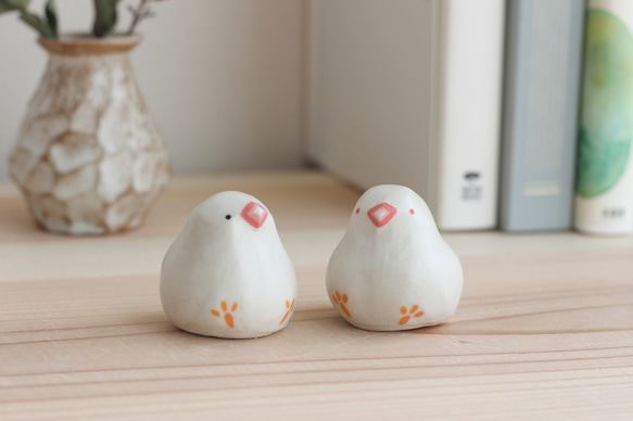 予約】陶土の白文鳥（赤目 / 黒目） 置物 その他インテリア雑貨