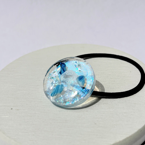 クラゲのシアブルーのシェルヘアゴム / 海 ヘアゴム 華昇 優羽 通販  