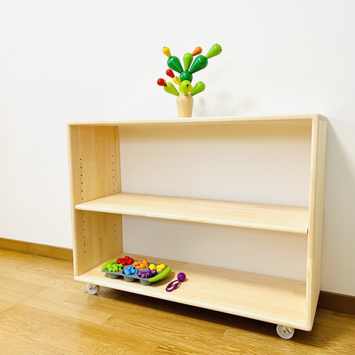 サイズ、デザインオーダー可●お子様目線3段ラック●シャビーブラウン●受注製作 サイズ、デザインオーダー可○お子様目線3段ラック○シャビー