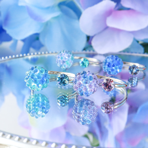 ☆専用☆ECRETTE 紫陽花ミニピアス