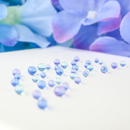 ガラス》ミニ紫陽花ピアス 紫陽花 金平糖 雨 梅雨 小ぶり ガラス