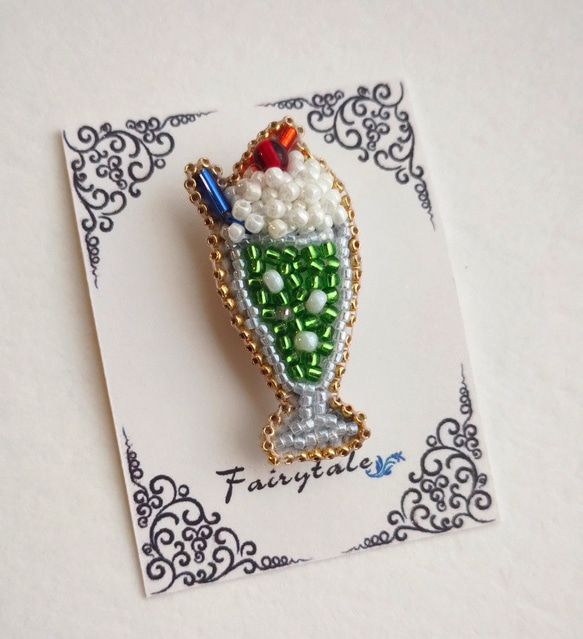 きのこ ✿ コアラ 水色 クリームソーダ ビーズ 刺繍ブローチ ビーズ刺繍⭐︎クリームソーダブローチ ブローチ Akatuki 通販