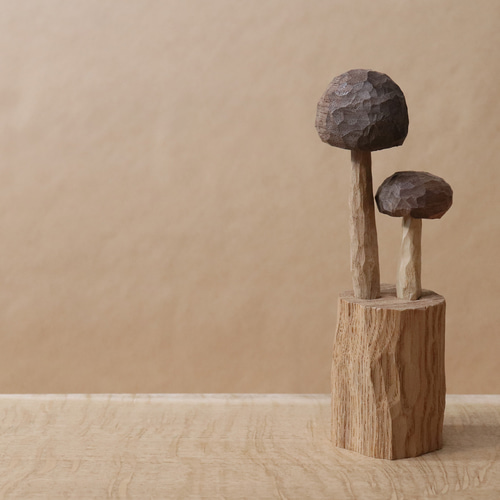 木彫り キノコ 置物 木製 オブジェ インテリア雑貨（木材