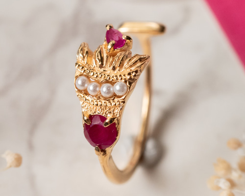 リング「ホワイトストロベリー＆パール」 いちご 苺 パール ハンドメイド 指輪 いちご（苺）・ストロベリー 指輪・リング の人気通販｜Creema
