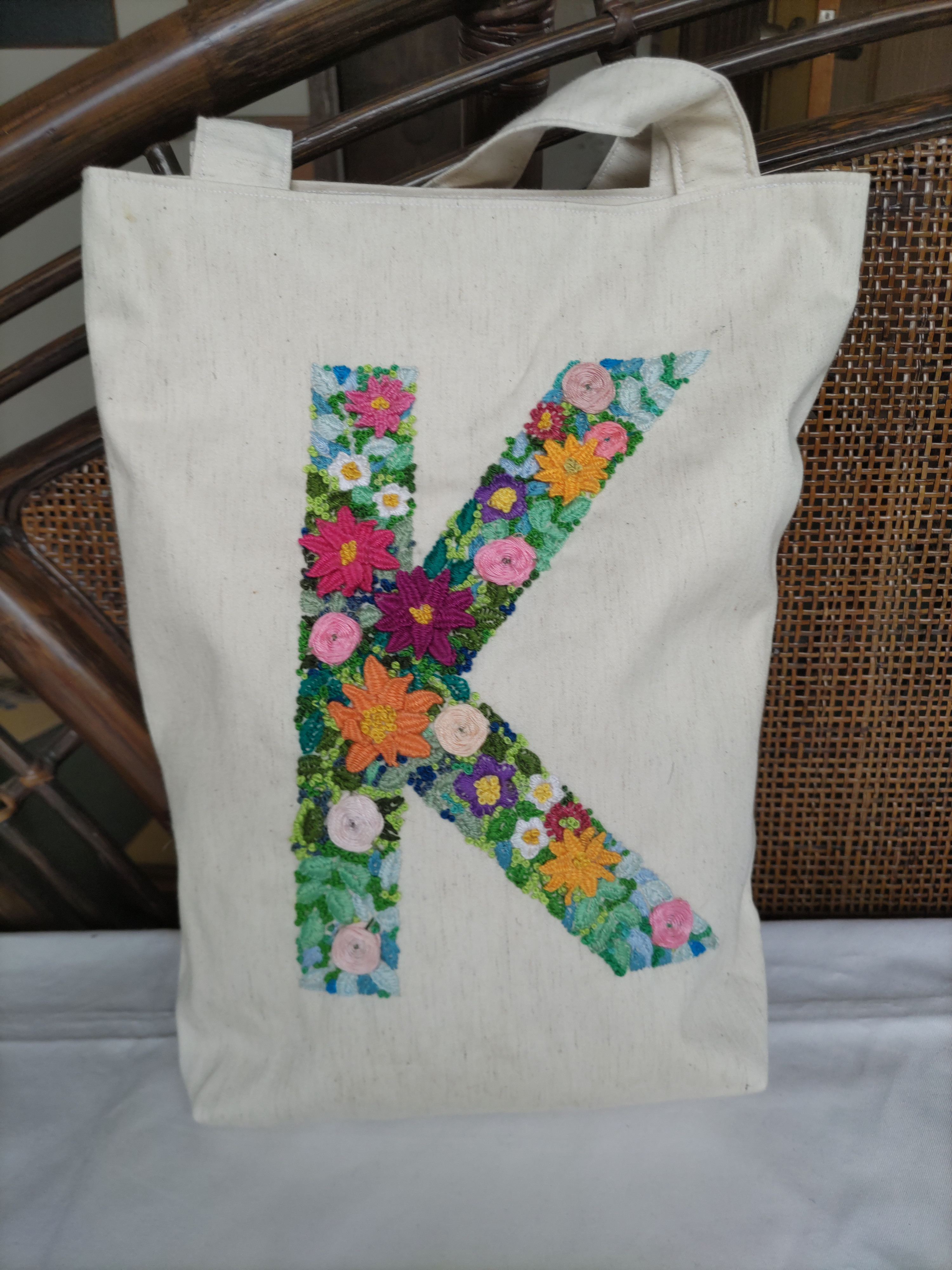 綿麻トートバッグ　手刺繍バッグ