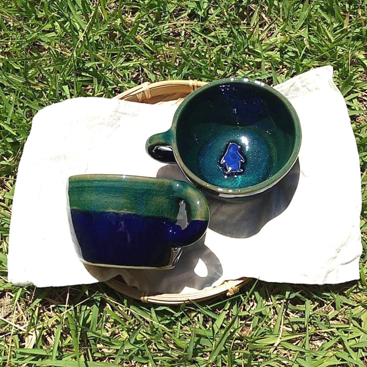 《夏の福袋2点セット》陶の右利き・左利き用ペアマグ【夏色ペンギン】