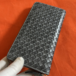 色選択　ハンドメイド 新品 ブライドレザー ヌメ革/本革 編み込み　メンズ財布　長財布　 ラウンドファスナー 11枚目の画像