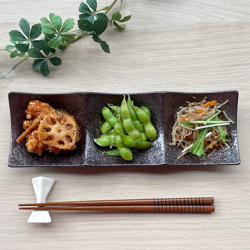 大きめおしゃれ三連皿 和モダン 薬味皿・豆皿 bakuzangama 通販