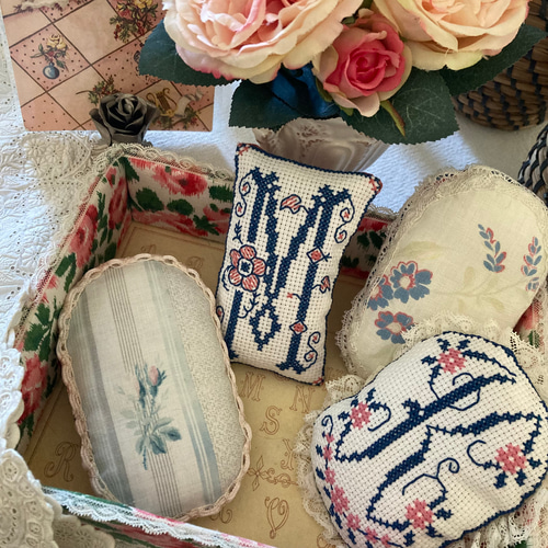 チェルシー様専用※フランスアンティーク イニシャル刺繍 リメイク