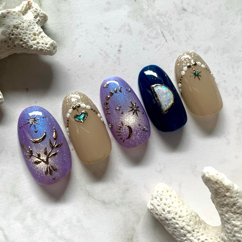 No.37 Opal Moon gem/ネイルチップ/夏ネイル/マグネットネイル/月/星座