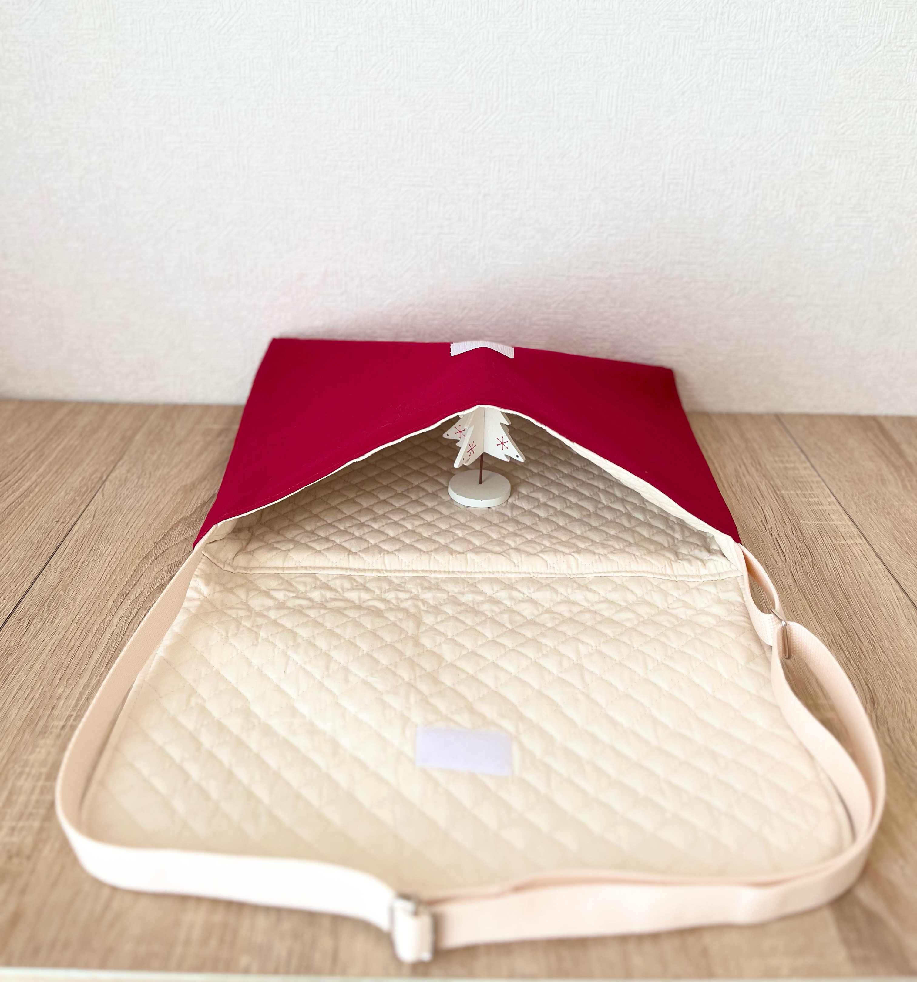 図書袋　クレヨンカラーフラワー･ローズレッド×レッド