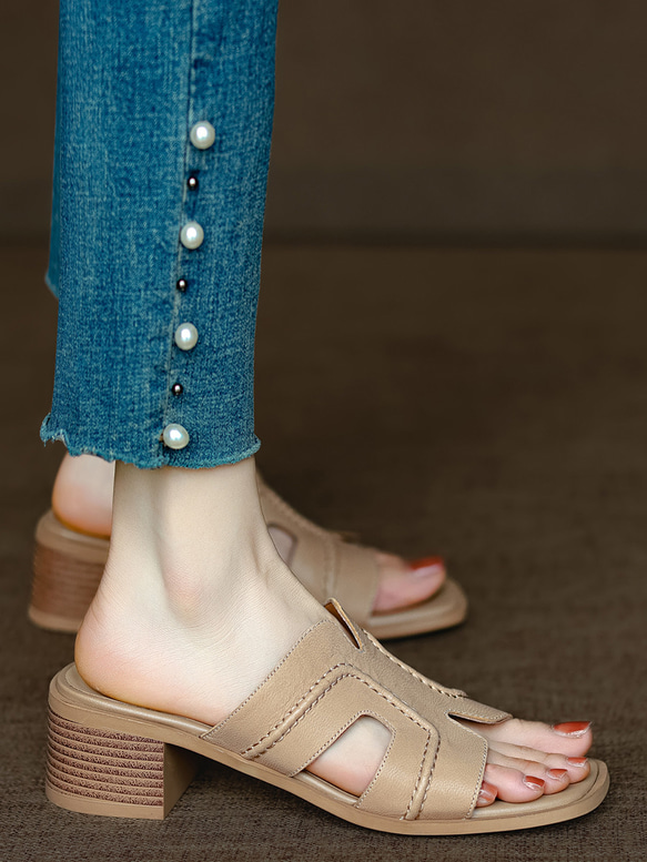 人気のサンダルをすっきりシルエットにフラットサンダル ミュール サンダル ストラップサンダル 履きやすい 木目調 旅行 6枚目の画像