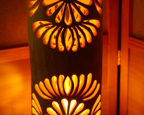 竹灯り・竹あかり・竹灯籠    繊細・両面彫り～～ 癒しの灯り★太陽の印★～～ ◇両面彫◇竹灯り・竹あかり・竹灯籠 ～～ 癒しの灯り ☆太陽の刻印