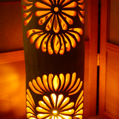 竹灯り・竹あかり・竹灯籠   繊細・両面彫り～～ 癒しの灯り★創線光★～～ 竹灯り・竹あかり・竹灯籠・竹灯篭・竹ランプ 繊細・両面彫り～～ 癒し