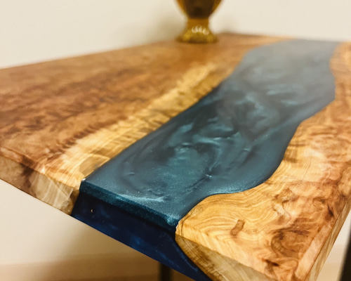 レジンテーブル　ソファテーブル　サイドテーブル　リバーテーブル　カエデの木 レジンテーブル ソファテーブル サイドテーブル リバーテーブル カエデ