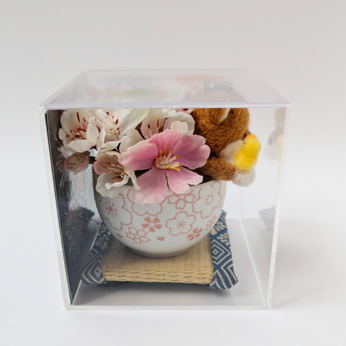 花火でお茶わんこのミニインテリア 畳付き~柴犬と夜桜~』羊毛フェルト