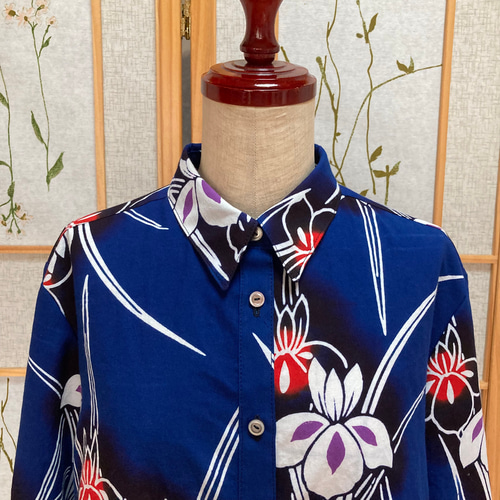 xiang様ご予約品 ☆浴衣リメイク☆ シャツブラウス(ネイビー