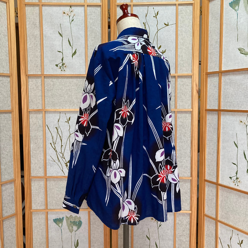 xiang様ご予約品 ☆浴衣リメイク☆ シャツブラウス(ネイビー