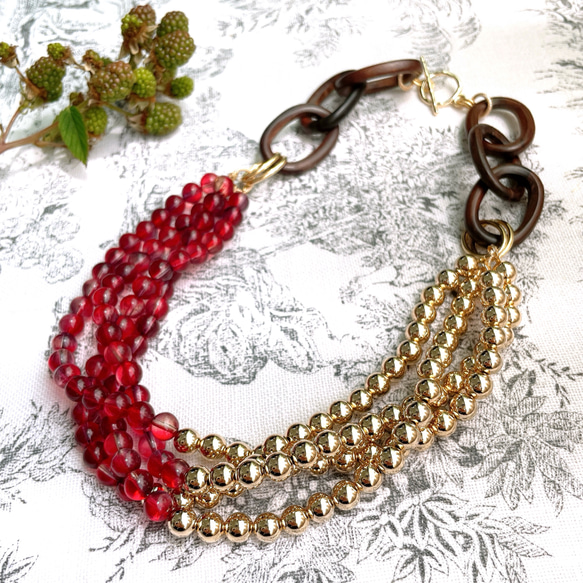 大人の赤☆ドラマティックな赤xゴールド☆ルビーウッド4連ネックレス